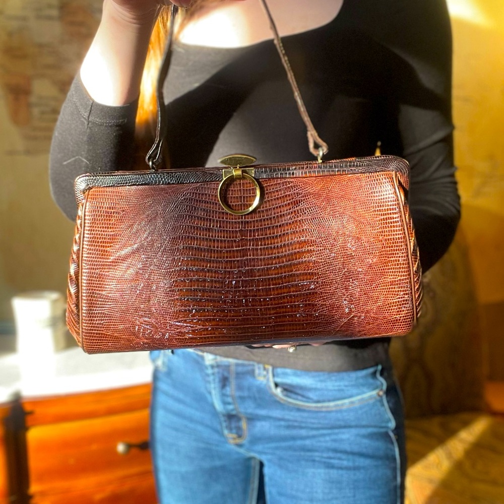 🔺Alligator Purse 🐊